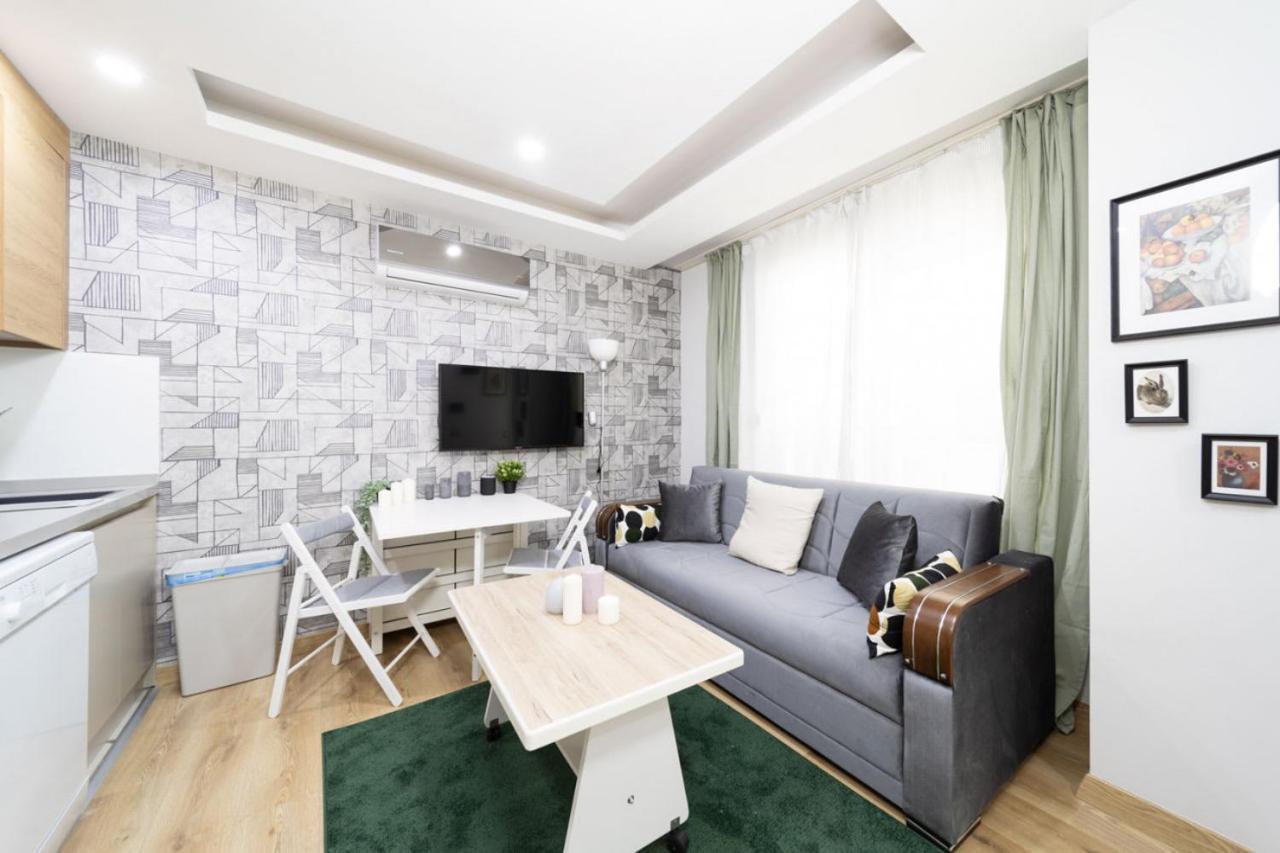 Modern And Cozy Apartment With Central Location And Balcony In Muratpasa, Αττάλεια Εξωτερικό φωτογραφία